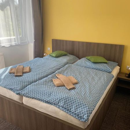 Penzion Teplanka Považská Bystrica Zewnętrze zdjęcie