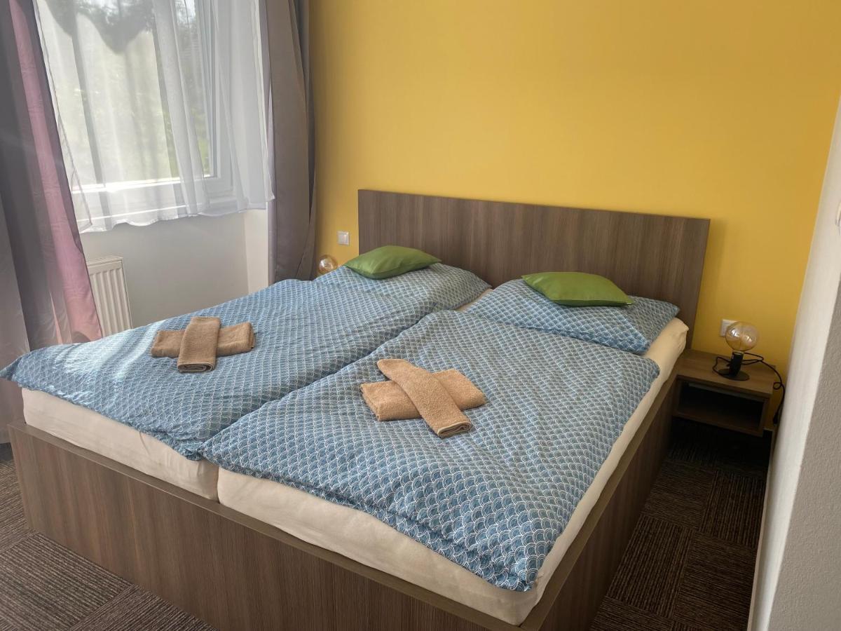 Penzion Teplanka Považská Bystrica Zewnętrze zdjęcie