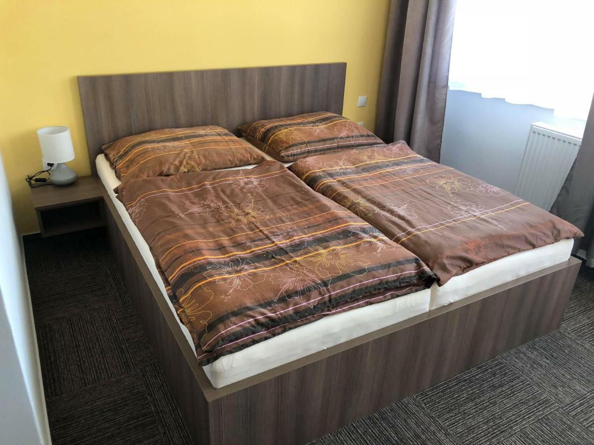 Penzion Teplanka Považská Bystrica Zewnętrze zdjęcie